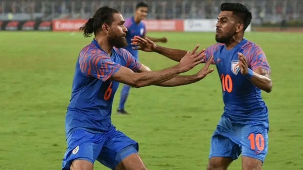 FIFA World Cup 2022 qualifier: Adil Khan’s 88th minute goal helps India draw Bangladesh 1 1 FIFA World Cup 2022 qualifier: Adil Khan’s 88th minute goal helps India draw Bangladesh 1 1
