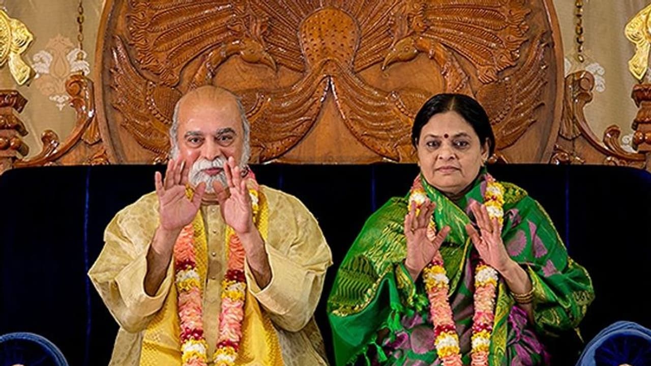 కల్కీ ఆశ్రమంపై ఐటీ దాడులు: తవ్వేకొద్దీ బయటపడుతున్న కరెన్సీ, బంగారం