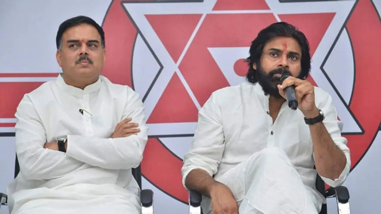 ఆత్మహత్య చేసుకున్న బ్రహ్మాజీకి జనసేన అండ.. పవన్ విరాళం