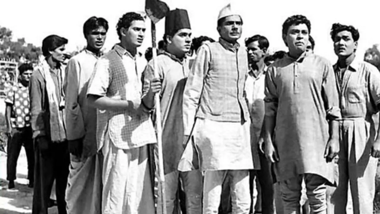 పాత బంగారం : కృష్ణ తొలి వేషం స్వాతంత్య్ర పిపాసిగా..! పాత బంగారం : కృష్ణ తొలి వేషం స్వాతంత్య్ర పిపాసిగా..!