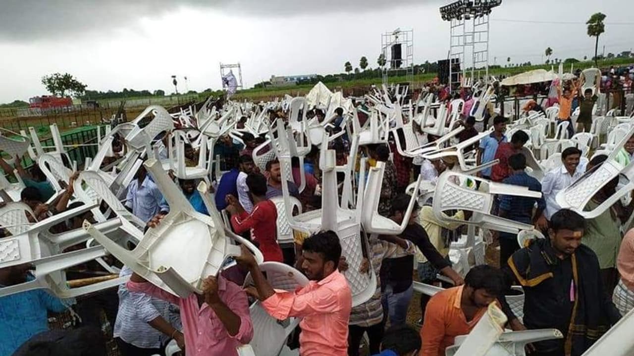 భారీ వర్షం: కేసీఆర్ హుజూర్‌నగర్ బహిరంగసభ రద్దు