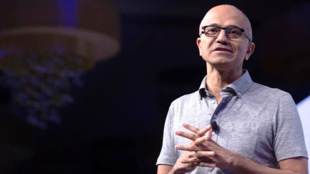 మైక్రోసాఫ్ట్ బ్రేకింగ్ రికార్డ్స్.. సత్య నాదెళ్ల వేతనం ఎంత పెరిగిదంటే!