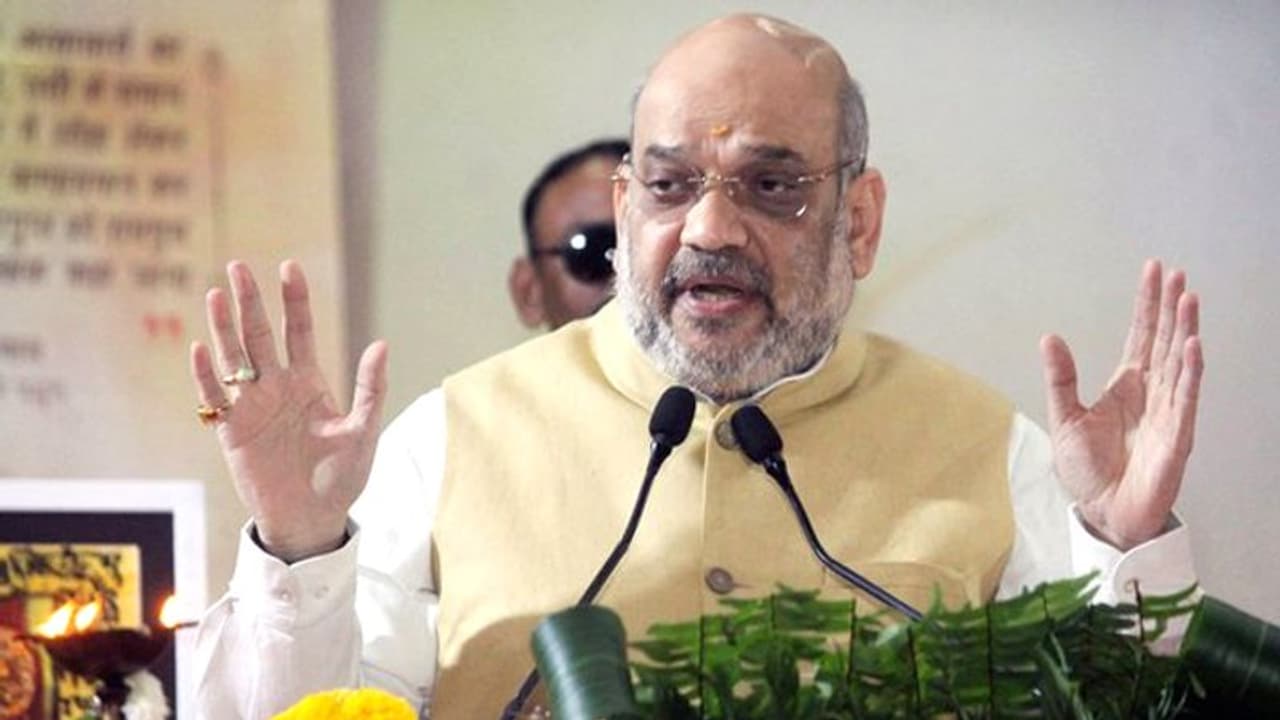 2 दिवसीय दौरे पर काशी पहुंचे अमित शाह, बोले सावरकर न होते तो 1857 का विद्रोह इतिहास न बनता
