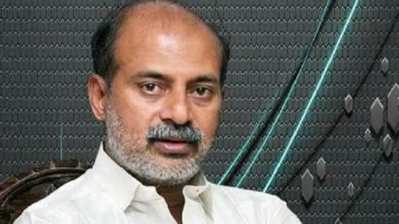 ಸಾರಾ ಮಹೇಶ್ಗೆ ಕಾನೂನು ಸಂಕಷ್ಟ, ದೂರುದಾರ ಜೆಡಿಎಸ್ MLAಗೆಯೇ ಜಾಮೀನು ರಹಿತ ವಾರಂಟ್ ಸಾರಾ ಮಹೇಶ್ಗೆ ಕಾನೂನು ಸಂಕಷ್ಟ, ದೂರುದಾರ ಜೆಡಿಎಸ್ MLAಗೆಯೇ ಜಾಮೀನು ರಹಿತ ವಾರಂಟ್