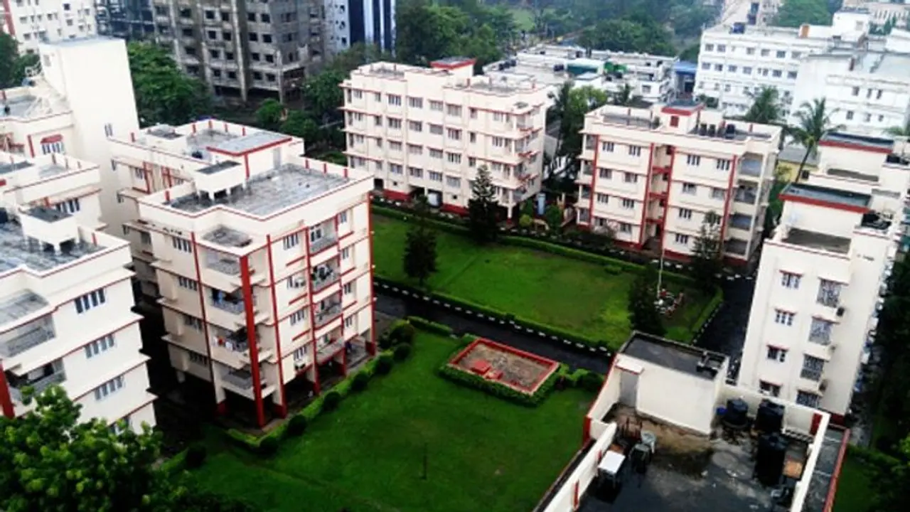 বাস্তুর নিয়ম জেনে ফ্ল্যাট কিনুন, কর্ম জীবনে উন্নতি করুন