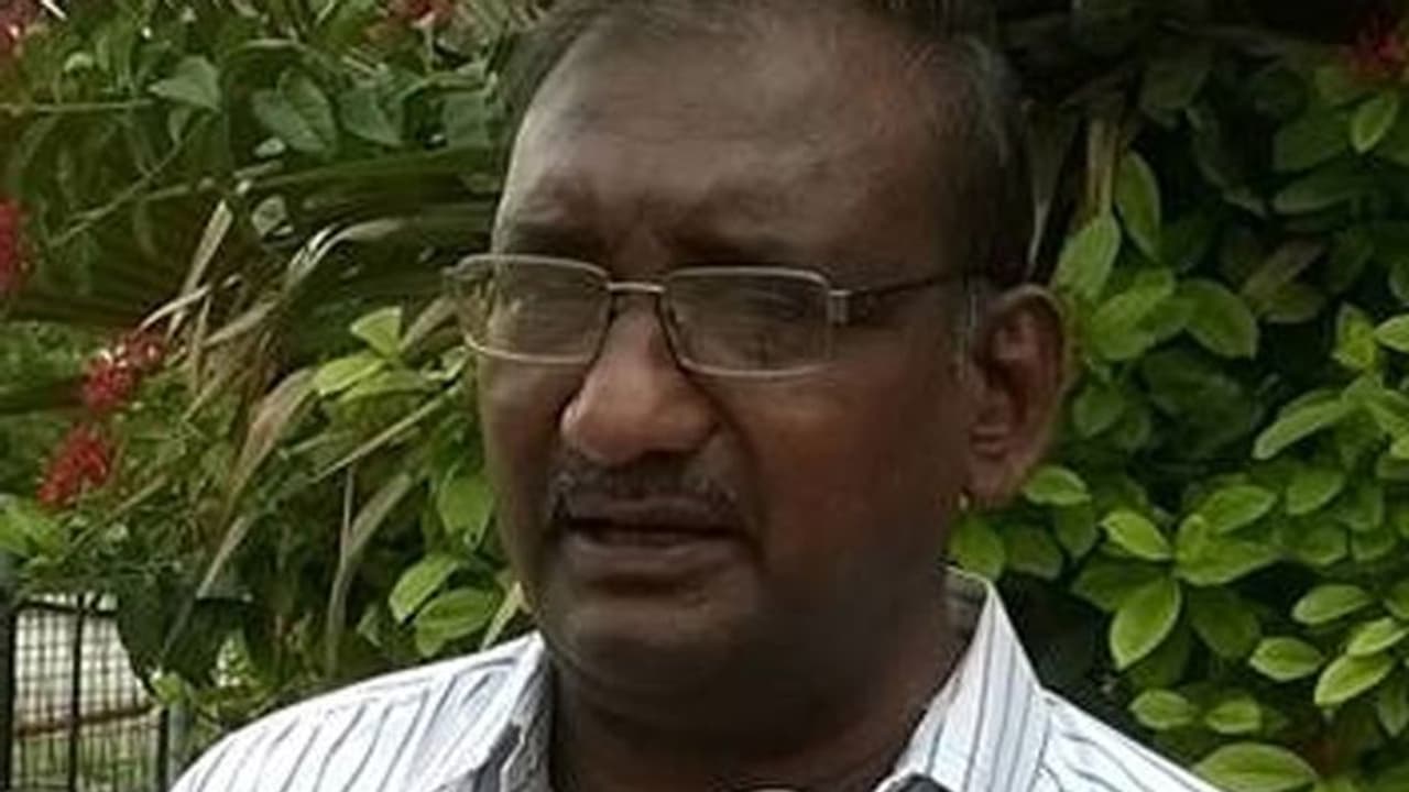 Telangana Bandh: తెగిన పోటు రంగారావు చేతి వేలు