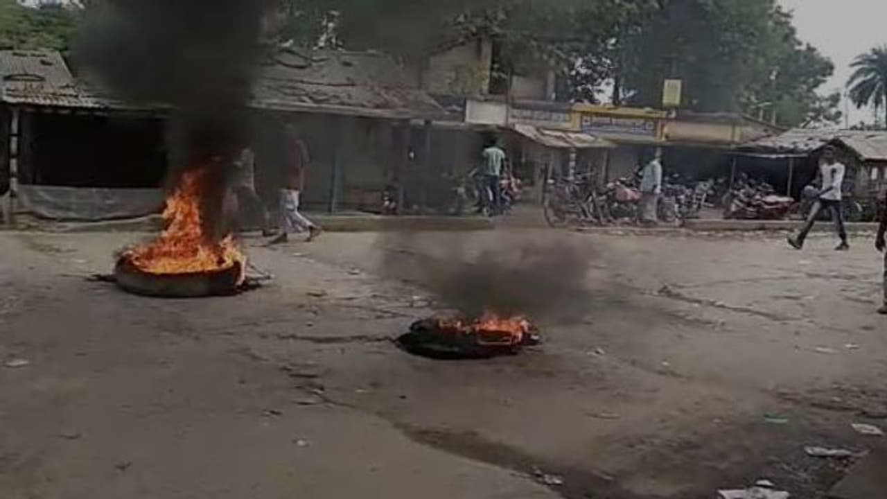 নিখোঁজ কলেজ ছাত্রীর পচাগলা দেহ উদ্ধার, অগ্নিগর্ভ মালদহ নিখোঁজ কলেজ ছাত্রীর পচাগলা দেহ উদ্ধার, অগ্নিগর্ভ মালদহ