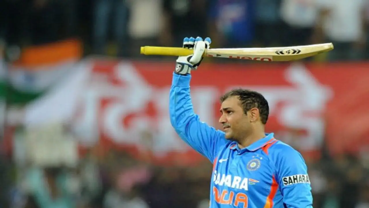 ফিরে দেখা আজকের দিনে ভারতীয় ব্যাটসম্যান বীরেন্দ্র সেওবাগের দুটি মহাকাব্যিক ইনিংস