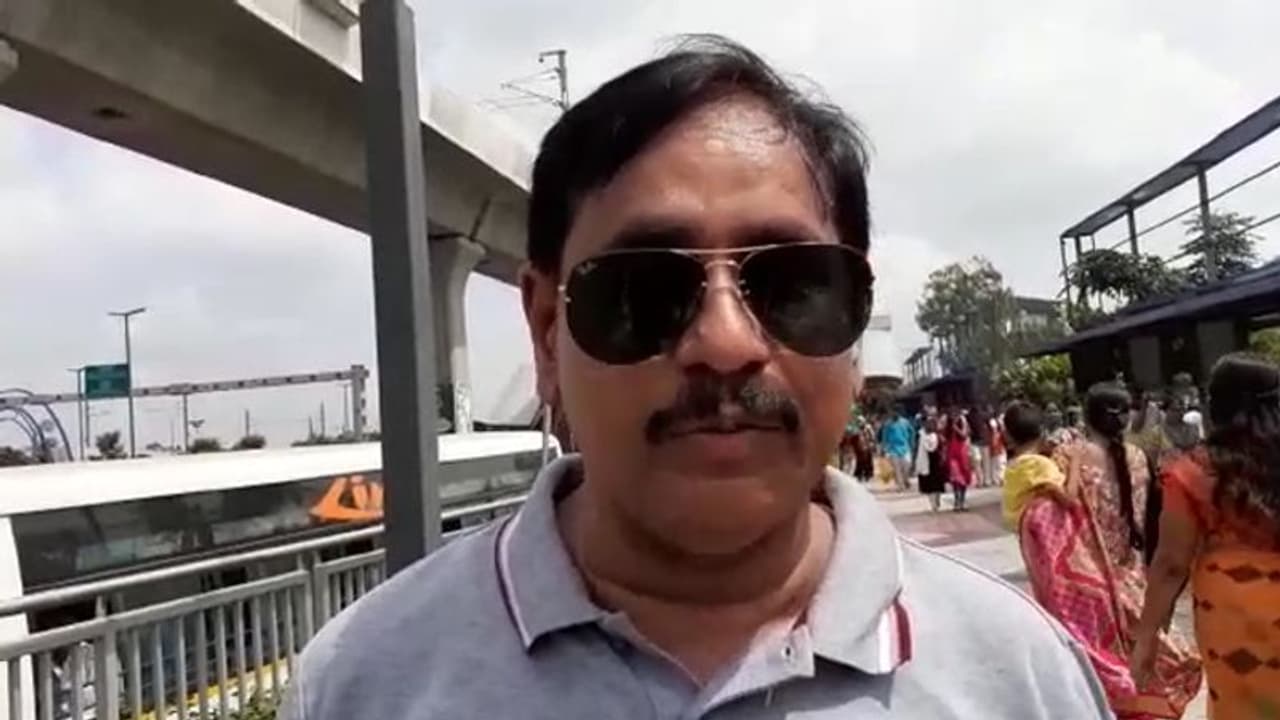 ఔటర్ రింగ్ రోడ్డు చుట్టూ మెట్రోరైలు విస్తరణ: హెచ్ఎంఆర్ ఎండీ ఎన్వీఎస్ రెడ్డి ఔటర్ రింగ్ రోడ్డు చుట్టూ మెట్రోరైలు విస్తరణ: హెచ్ఎంఆర్ ఎండీ ఎన్వీఎస్ రెడ్డి