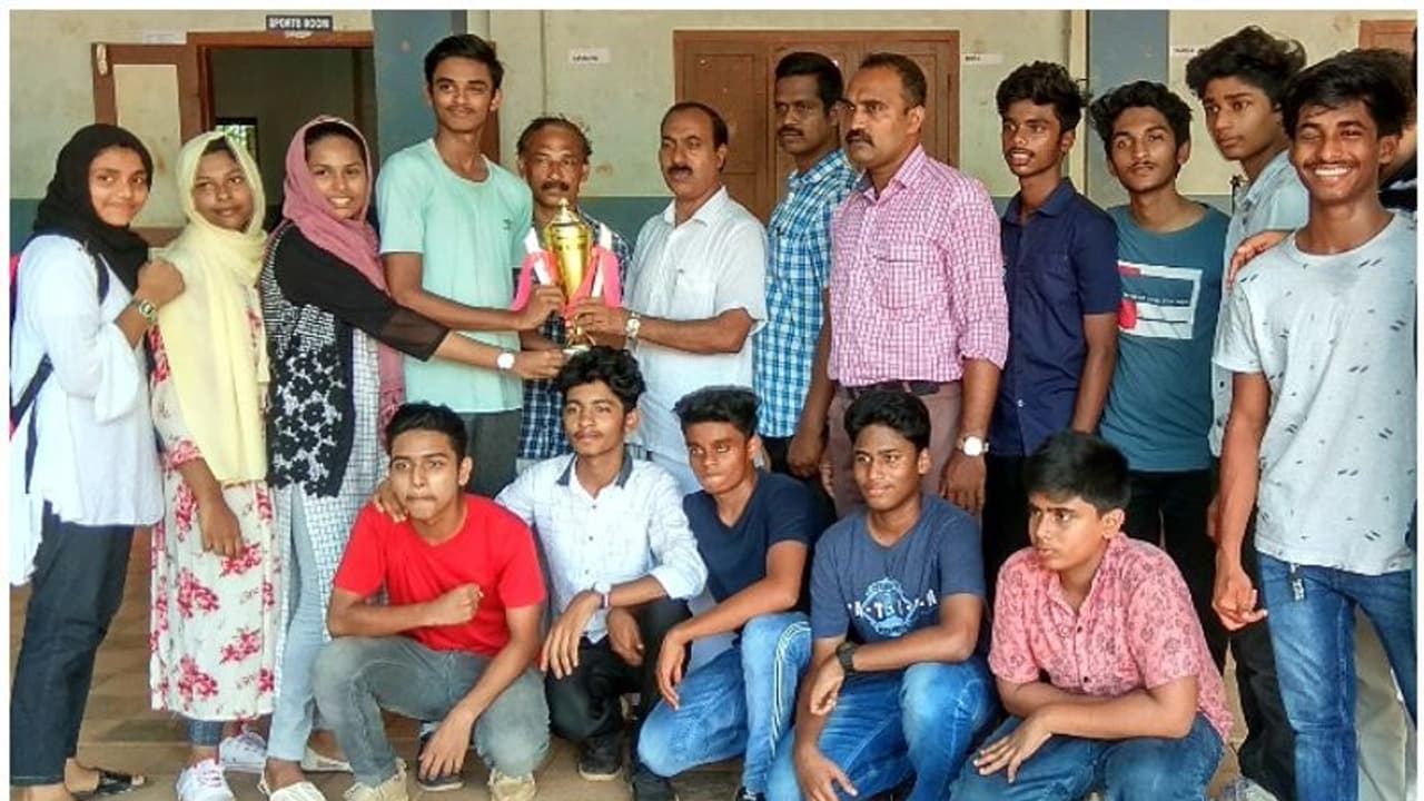 കോഴിക്കോട് ജില്ലാ സ്കൂൾ ഫെൻസിങ് ചാമ്പ്യന്ഷിപ്പ്: സിറ്റി ഉപജില്ല ജേതാക്കൾ കോഴിക്കോട് ജില്ലാ സ്കൂൾ ഫെൻസിങ് ചാമ്പ്യന്ഷിപ്പ്: സിറ്റി ഉപജില്ല ജേതാക്കൾ