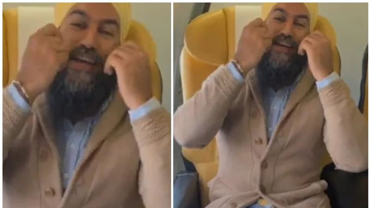 'പാട്ടില്ല, പാരഡിയില്ല', ഈ പ്രചാരണം'ന്യൂജെന്'; ടിക് ടോക്കില് വോട്ടഭ്യര്ത്ഥിച്ച് കാനഡയിലെ ഇന്ത്യന് സ്ഥാനാര്ത്ഥി 'പാട്ടില്ല, പാരഡിയില്ല', ഈ പ്രചാരണം'ന്യൂജെന്'; ടിക് ടോക്കില് വോട്ടഭ്യര്ത്ഥിച്ച് കാനഡയിലെ ഇന്ത്യന് സ്ഥാനാര്ത്ഥി