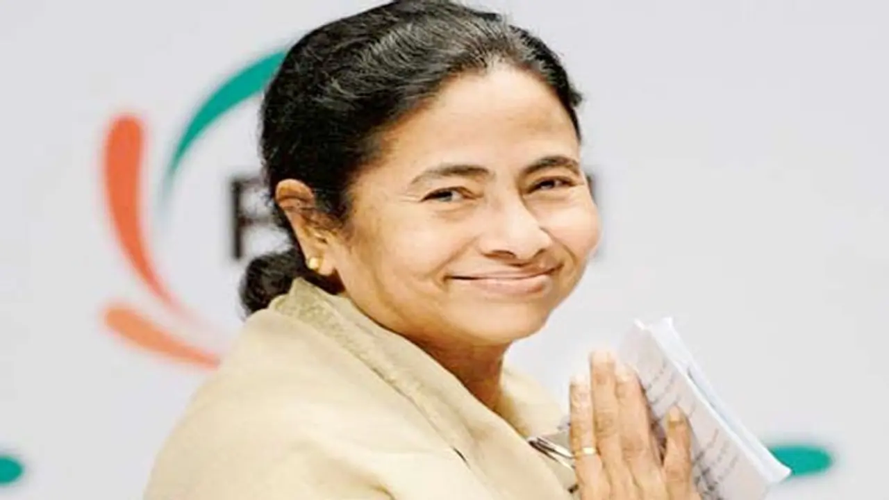 ২০২০ তে পুজোর ছুটি আরও বাড়ালেন মমতা, টানা পনেরো দিন 'মস্তিষ্কের বিশ্রাম' ২০২০ তে পুজোর ছুটি আরও বাড়ালেন মমতা, টানা পনেরো দিন 'মস্তিষ্কের বিশ্রাম'