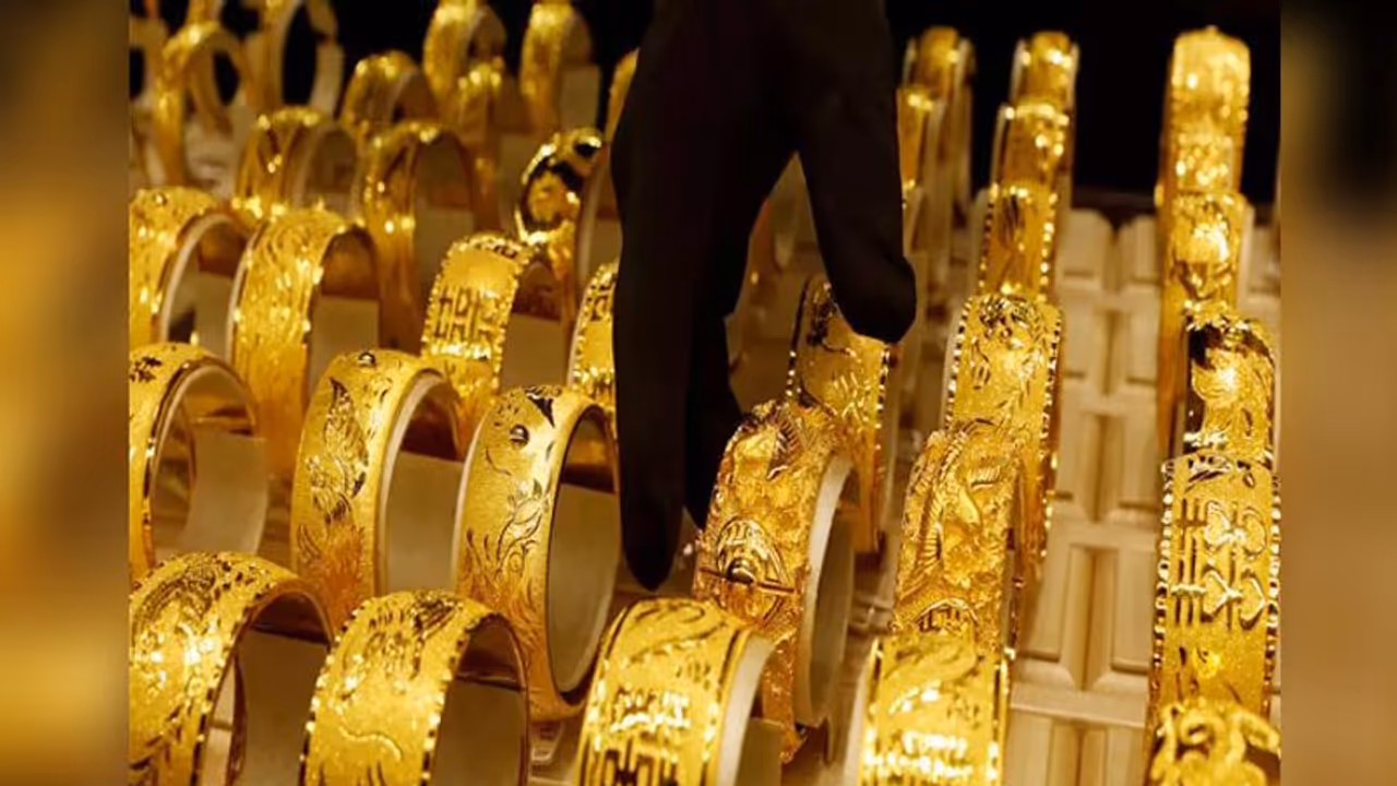 ಮತ್ತೆ ಏರಿದ ಬಂಗಾರ: ಹಾಕೋರಿಲ್ವಾ ಯಾರೂ ಮೂಗುದಾರ?