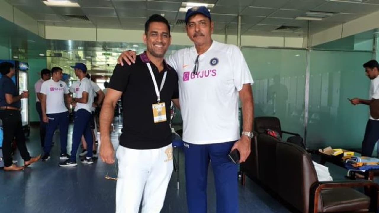 ‘True Indian legend’ MS Dhoni interacts with Virat Kohli led team after Ranchi Test ‘True Indian legend’ MS Dhoni interacts with Virat Kohli led team after Ranchi Test