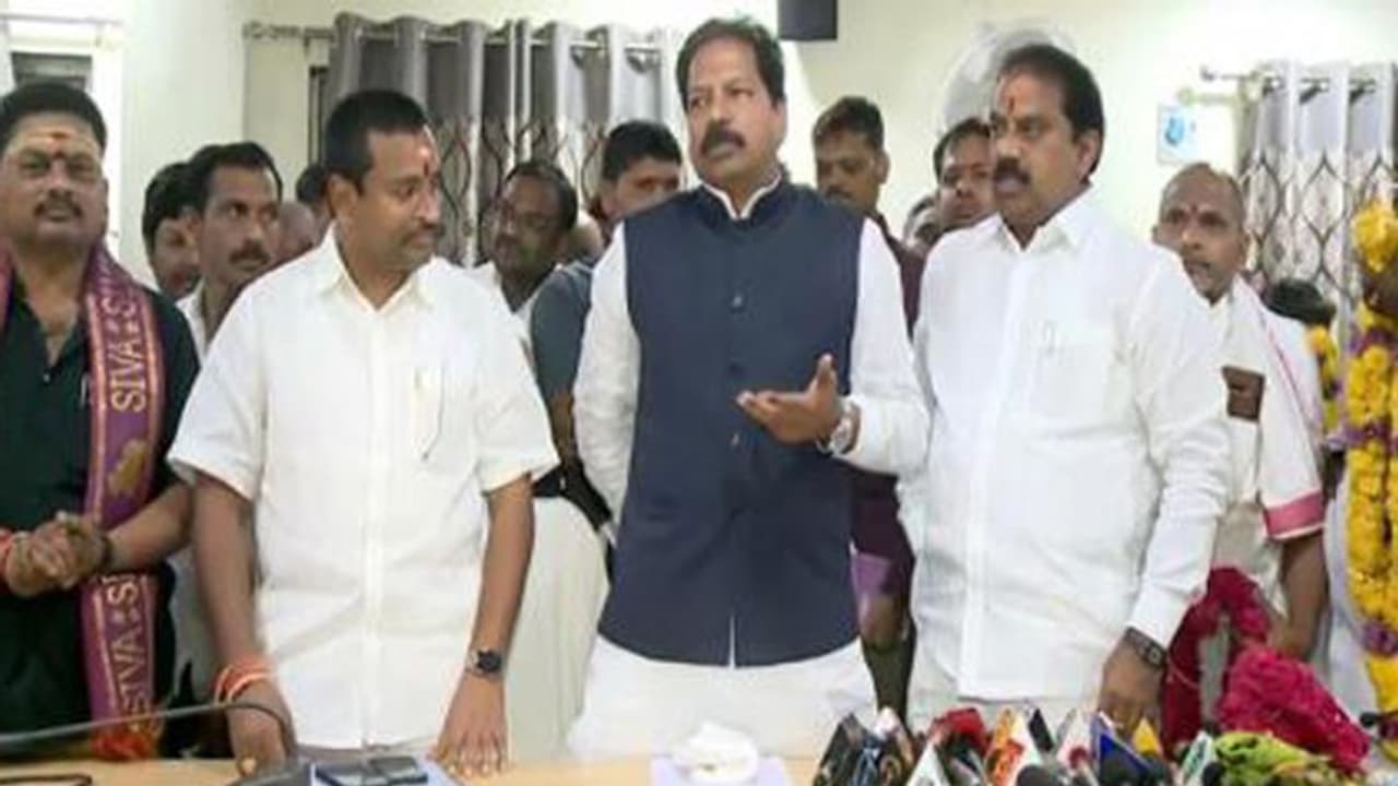 బ్రాహ్మణుల దశాబ్దాల కల సాకారం...: మంత్రి వెల్లంపల్లి