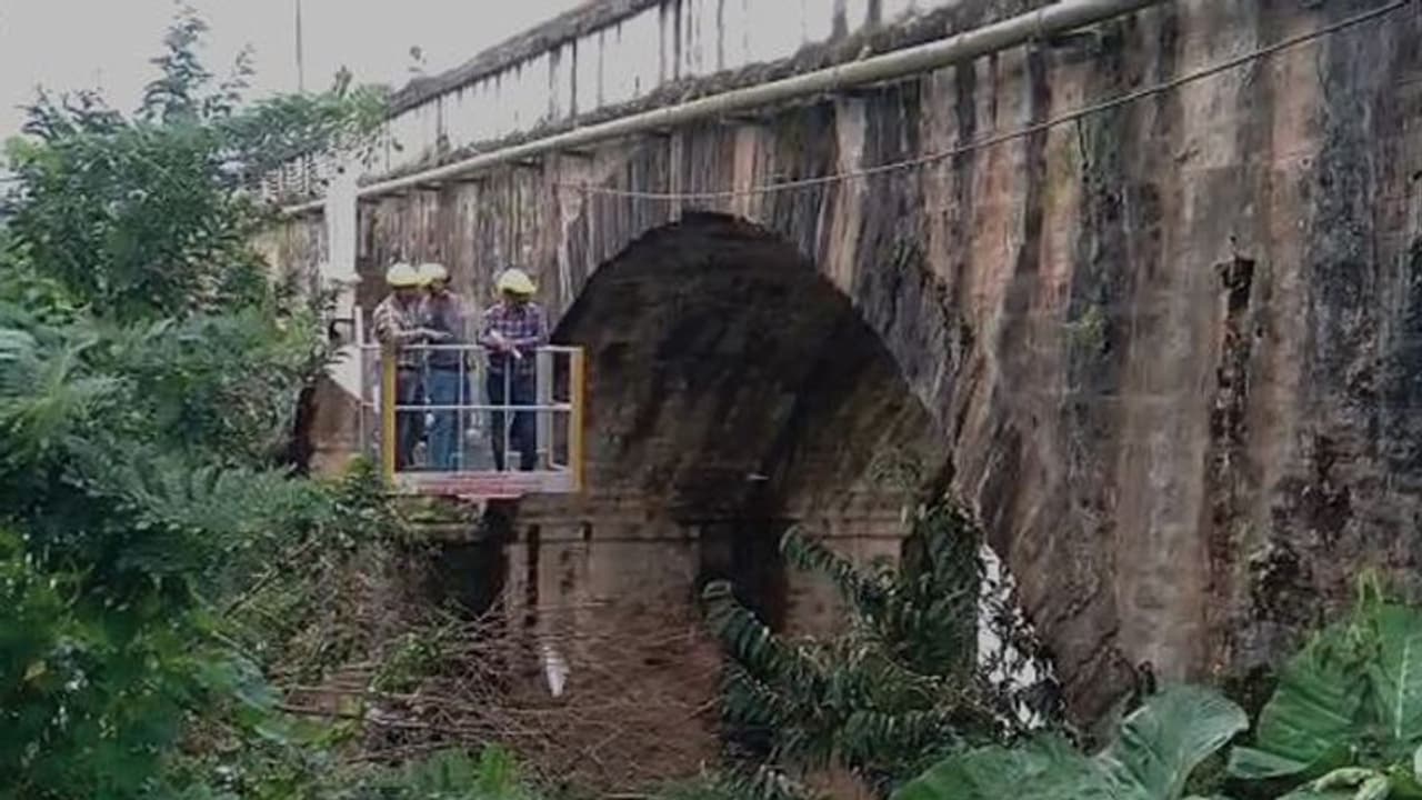 ಚಿಕ್ಕಮಗಳೂರು : ಸೇತುವೆ ಸಂಚಾರ ನಿಷೇಧಿಸಿ DC ಸೂಚನೆ