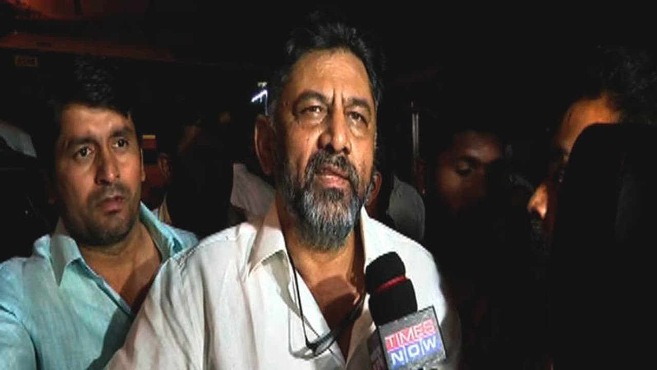 ಡಿ.ಕೆ.ಶಿಕುಮಾರ ಬಿಡುಗಡೆ : ಬಿಜೆಪಿ ನಾಯಕರ ಲೆಕ್ಕಾಚಾರ ಉಲ್ಟಾ! ಡಿ.ಕೆ.ಶಿಕುಮಾರ ಬಿಡುಗಡೆ : ಬಿಜೆಪಿ ನಾಯಕರ ಲೆಕ್ಕಾಚಾರ ಉಲ್ಟಾ!