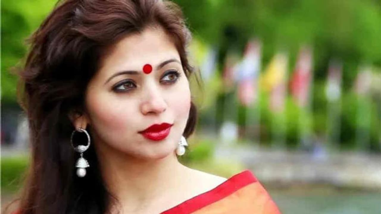 #ElectionResults2019 : సినీనటి దీపాలీ సయ్యద్ వెనుకంజ #ElectionResults2019 : సినీనటి దీపాలీ సయ్యద్ వెనుకంజ