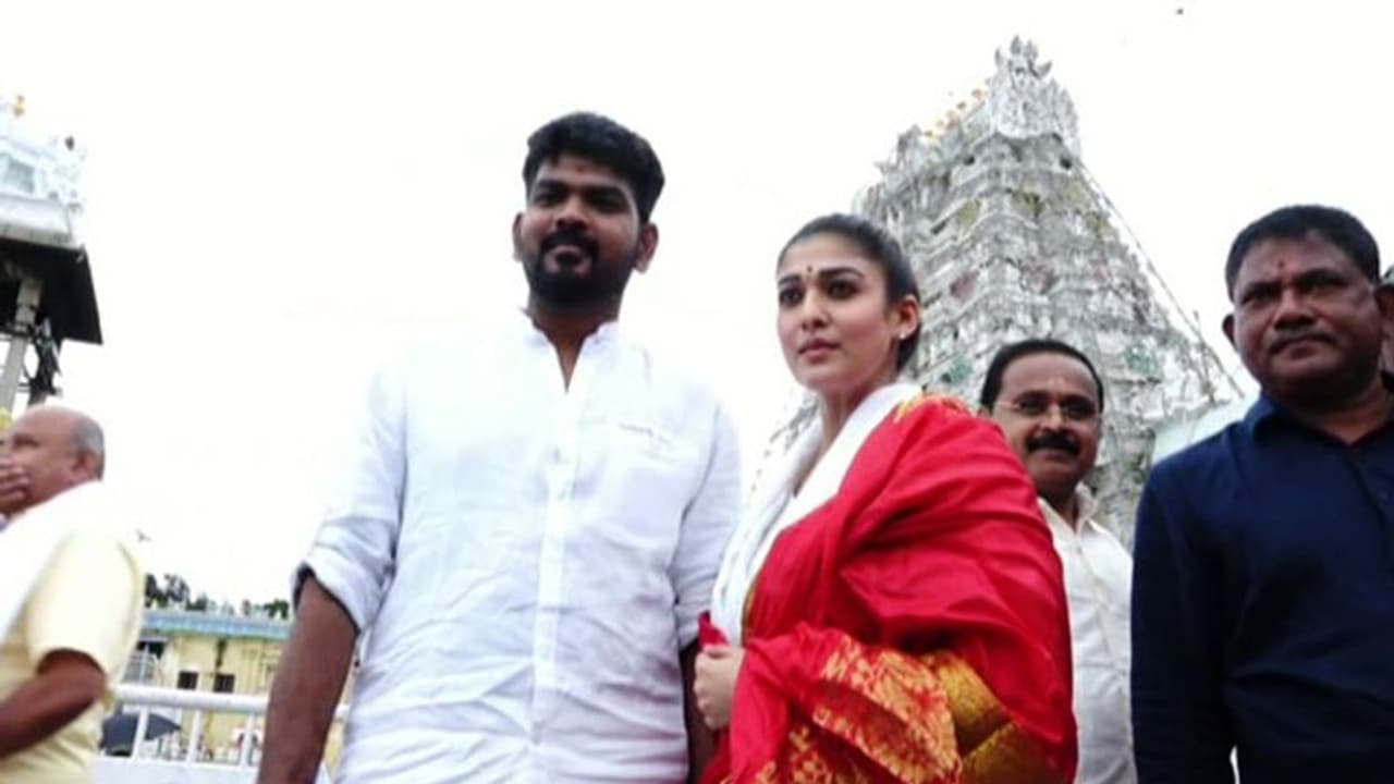 நயன்தாராவின் பிறந்தநாளுக்கு விக்னேஷ் சிவன் செய்த செயல்..! மனதார பாராட்டிய ரசிகர்கள்..!