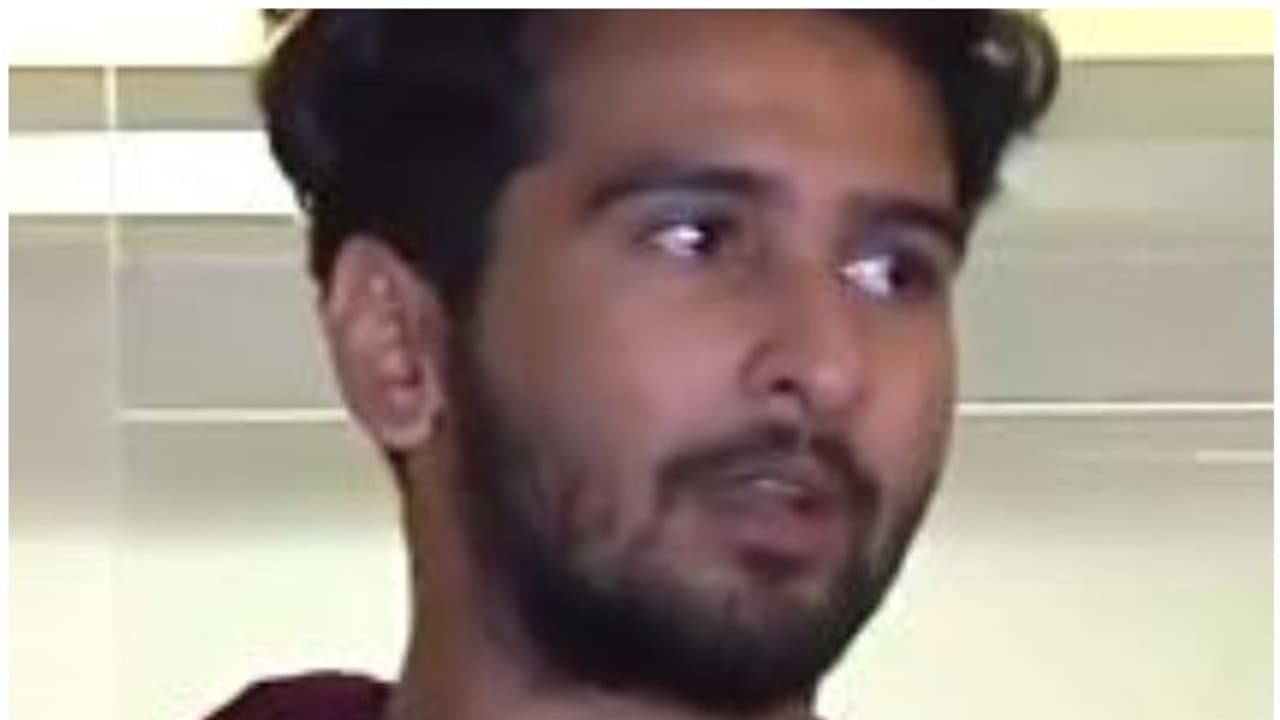 എല്ലാവരും കുറ്റം മാത്രമേ കണ്ടുപിടിക്കൂ, നല്ല വശങ്ങള് പറയില്ല, വൈകാരികമായി പ്രതികരിച്ച് ഷെയ്ൻ നിഗം എല്ലാവരും കുറ്റം മാത്രമേ കണ്ടുപിടിക്കൂ, നല്ല വശങ്ങള് പറയില്ല, വൈകാരികമായി പ്രതികരിച്ച് ഷെയ്ൻ നിഗം