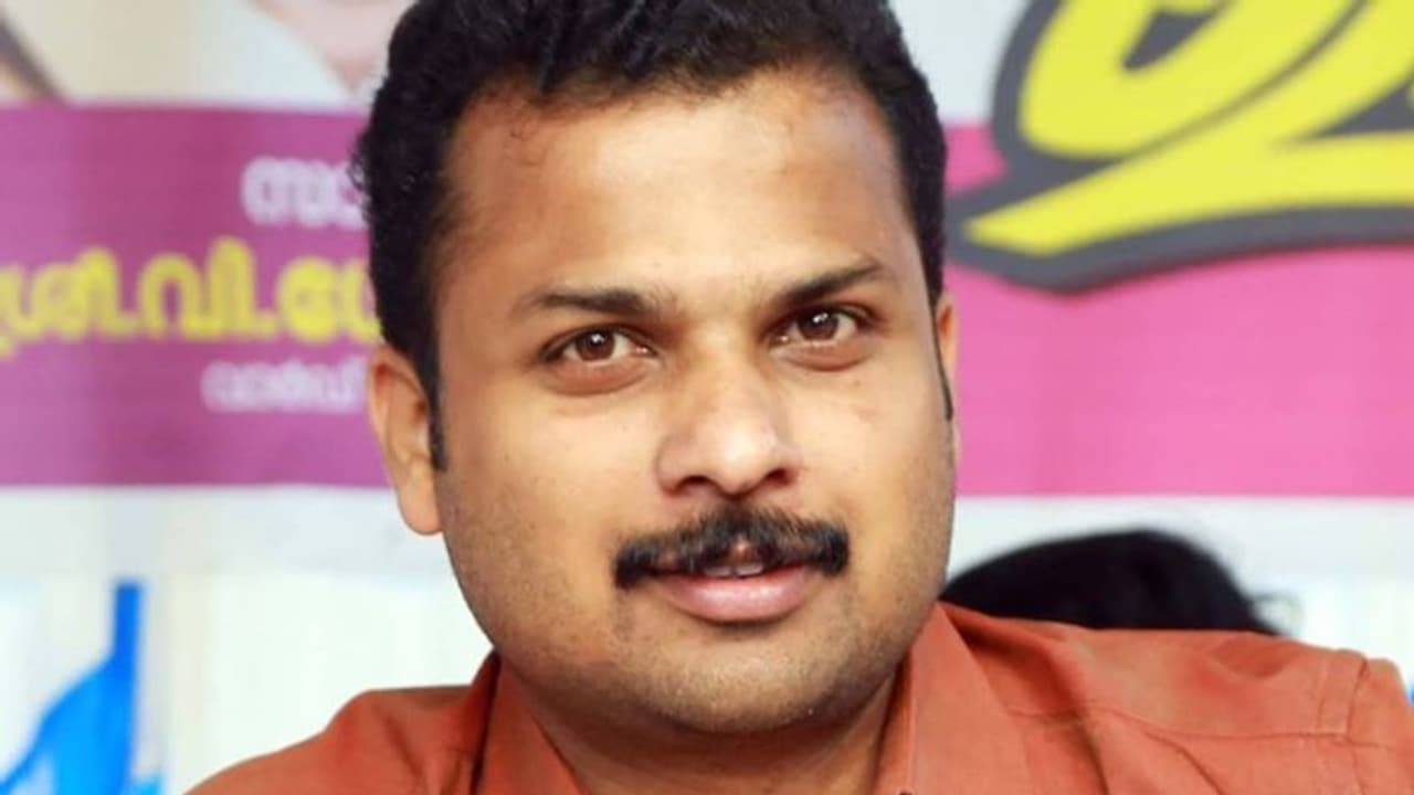 അന്ന് കഴക്കൂട്ടം, ഇന്ന് വട്ടിയൂർ‍ക്കാവ്; വികെ പ്രശാന്ത് യുഡിഎഫ് സിറ്റിംഗ് സീറ്റ് പിടിച്ചെടുക്കുന്നത് രണ്ടാം വട്ടം