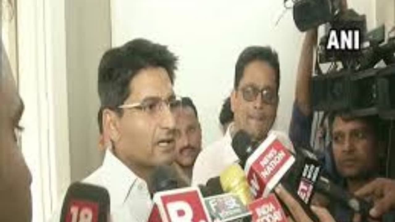 ഹരിയാനയിൽ സ്വതന്ത്ര സ്ഥാനാർത്ഥികളെ സമ്മർദ്ദത്തിലാക്കാൻ ബിജെപി ശ്രമിക്കുന്നു; കോൺ​ഗ്രസ് നേതാവ്