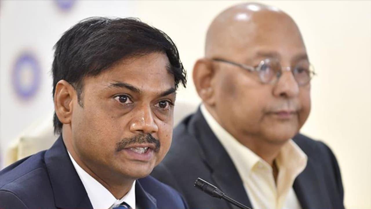 खत्म हो सकता है एमएसके प्रसाद का कार्यकाल, गांगुली के हाथ में फैसला खत्म हो सकता है एमएसके प्रसाद का कार्यकाल, गांगुली के हाथ में फैसला