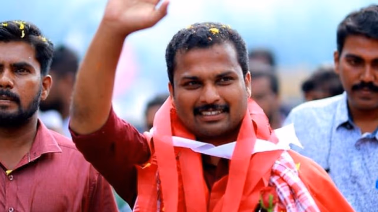 വികെ പ്രശാന്തിന് പകരം ആരാകും തിരുവനന്തപുരം മേയര്‍; സാധ്യത ഈ നേതാക്കള്‍ക്ക്