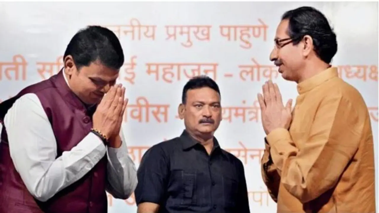 'ಮಹಾ' ನೆರೆ ಸಂತ್ರಸ್ತರ ಮರೆತ ನಾಯಕರಿಗೆ ಸೋಲಿನ ಪಾಠ 'ಮಹಾ' ನೆರೆ ಸಂತ್ರಸ್ತರ ಮರೆತ ನಾಯಕರಿಗೆ ಸೋಲಿನ ಪಾಠ