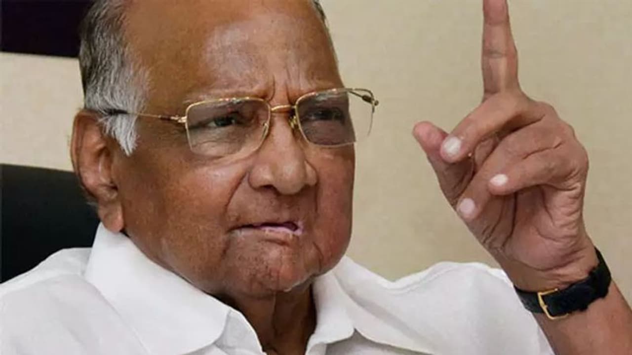 ഇനിയുമൊരങ്കത്തിന് ബാല്യമുണ്ടെന്ന് തെളിയിച്ച് ശരദ് പവാർ എന്ന മറാഠാ യോദ്ധാവ് ഇനിയുമൊരങ്കത്തിന് ബാല്യമുണ്ടെന്ന് തെളിയിച്ച് ശരദ് പവാർ എന്ന മറാഠാ യോദ്ധാവ്