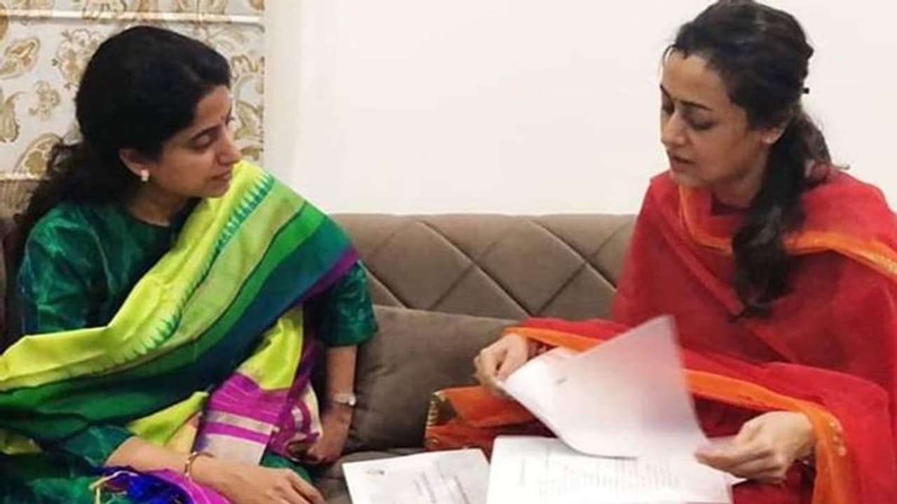 జగన్ ఇంటికి సినీపరిశ్రమ: నిన్న మెగాస్టార్ చిరంజీవి, నేడు సూపర్ స్టార్ భార్య నమ్రత