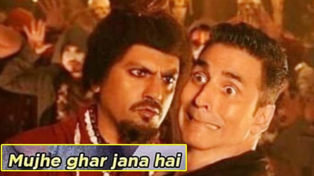 अक्षय की 'हाउसफुल 4' देखने के बाद गुस्साए लोग, सोशल मीडिया पर ऐसे उड़ा रहे मजाक अक्षय की 'हाउसफुल 4' देखने के बाद गुस्साए लोग, सोशल मीडिया पर ऐसे उड़ा रहे मजाक