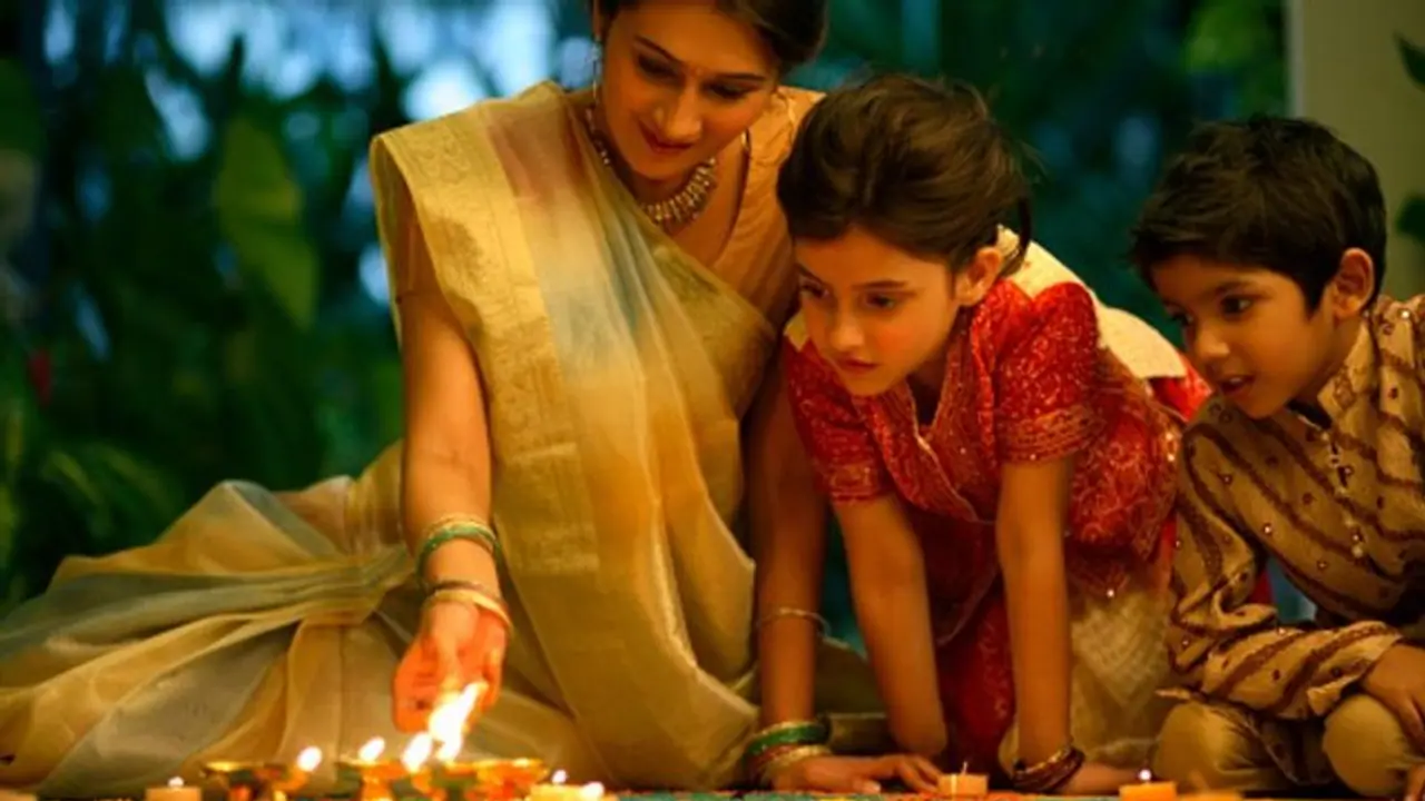 দীপাবলির সময় কী কী নিয়ম মেনে চলবেন,জেনে নিন