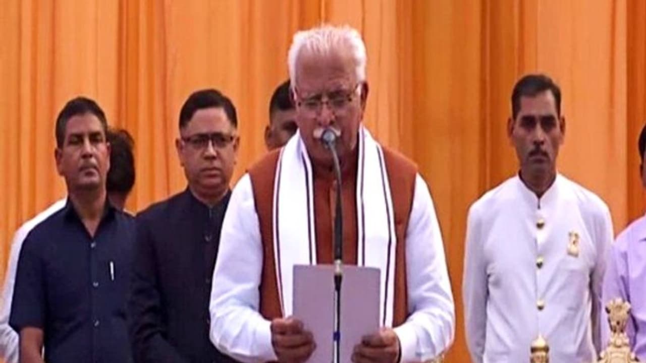 Manohar Lal Khattar, Dushyant Chautala take oath as Haryana chief minister, deputy CM Manohar Lal Khattar, Dushyant Chautala take oath as Haryana chief minister, deputy CM