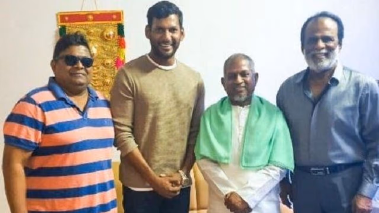 பெரும் நட்சத்திர பட்டாளங்களுடன் "துப்பறிவாளன் 2" படத்திற்கு ரெடியான மிஷ்கின்! பெரும் நட்சத்திர பட்டாளங்களுடன் "துப்பறிவாளன் 2" படத்திற்கு ரெடியான மிஷ்கின்!