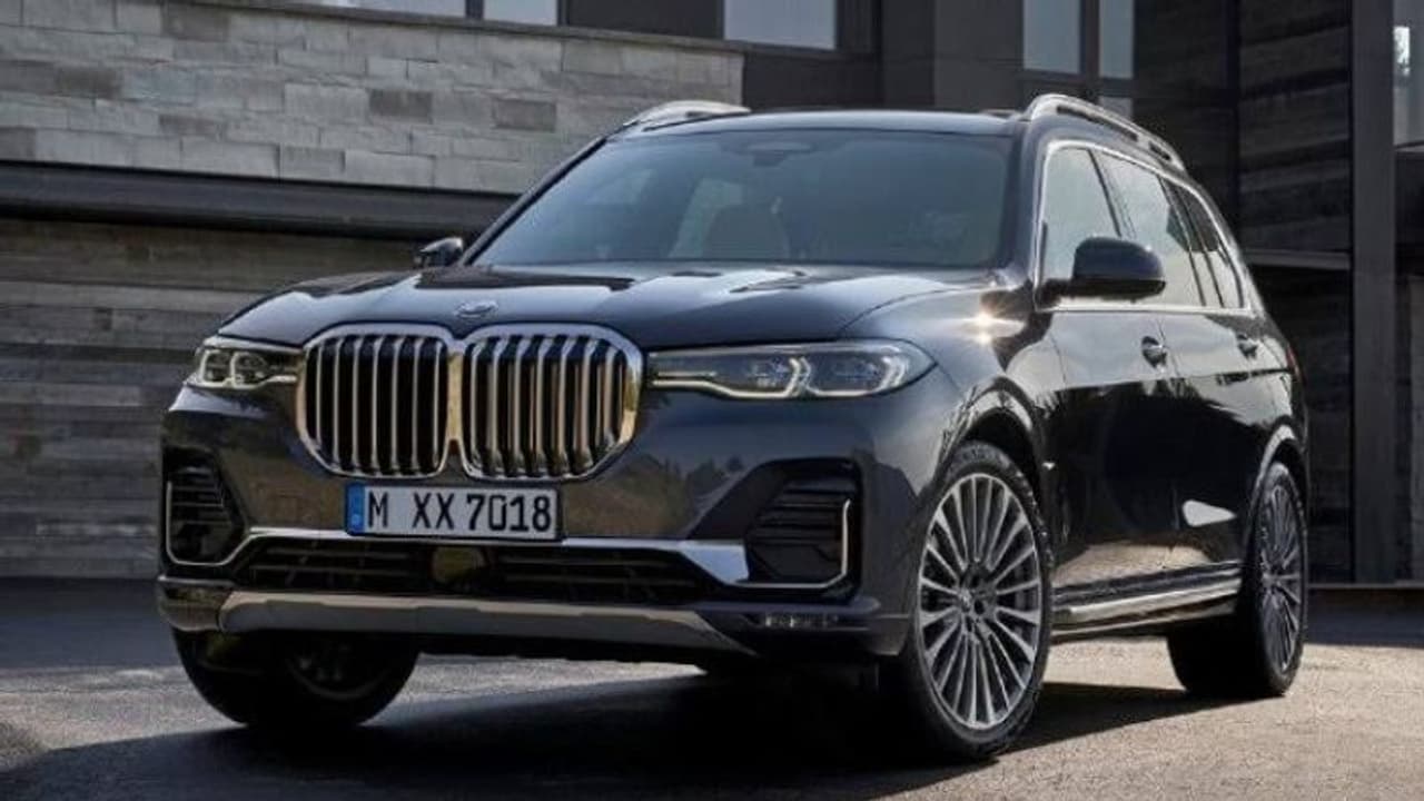 മൂന്ന് മാസം കൊണ്ട് മുഴുവന് വാഹനങ്ങളും വിറ്റുപോയി, വാഹന നിര്മാതാക്കളെ ഞെട്ടിച്ച് ബിഎംഡബ്യു എക്സ് 7 മൂന്ന് മാസം കൊണ്ട് മുഴുവന് വാഹനങ്ങളും വിറ്റുപോയി, വാഹന നിര്മാതാക്കളെ ഞെട്ടിച്ച് ബിഎംഡബ്യു എക്സ് 7