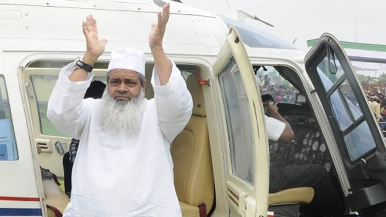 সরকার মুসলিমদের চাকরি দেয় না, যত ইচ্ছা সন্তান নিন, বিস্ফোরক আজমল সরকার মুসলিমদের চাকরি দেয় না, যত ইচ্ছা সন্তান নিন, বিস্ফোরক আজমল