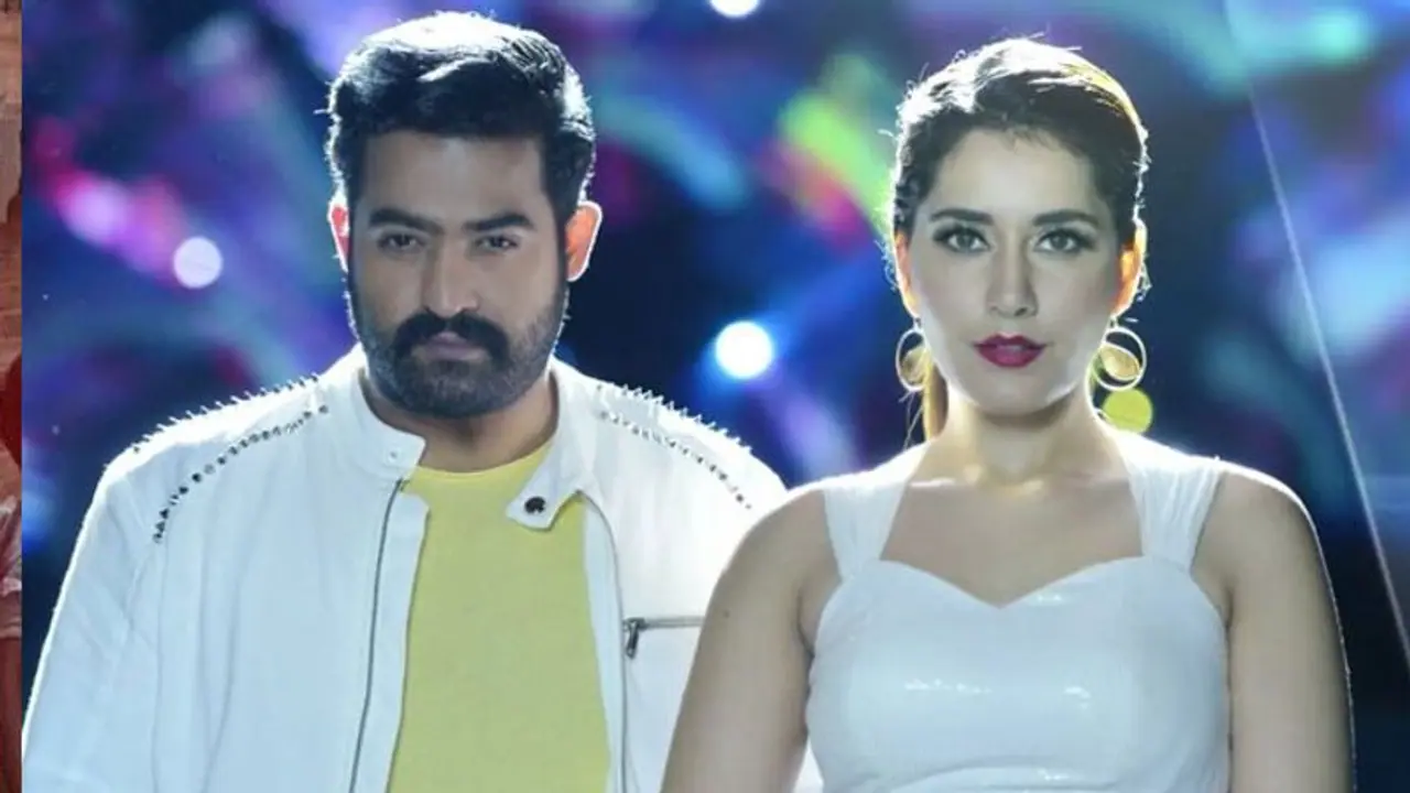 ఫ్లాష్ బ్యాక్ : షూటింగ్ ఎన్టీఆర్ కి షాక్ ఇచ్చిన రాశిఖన్నా! ఫ్లాష్ బ్యాక్ : షూటింగ్ ఎన్టీఆర్ కి షాక్ ఇచ్చిన రాశిఖన్నా!