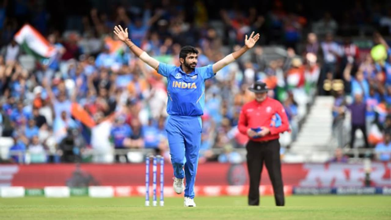 খুব শীঘ্রই ফিট হয়ে মাঠে ফিরছি, টুইট বুমরার খুব শীঘ্রই ফিট হয়ে মাঠে ফিরছি, টুইট বুমরার