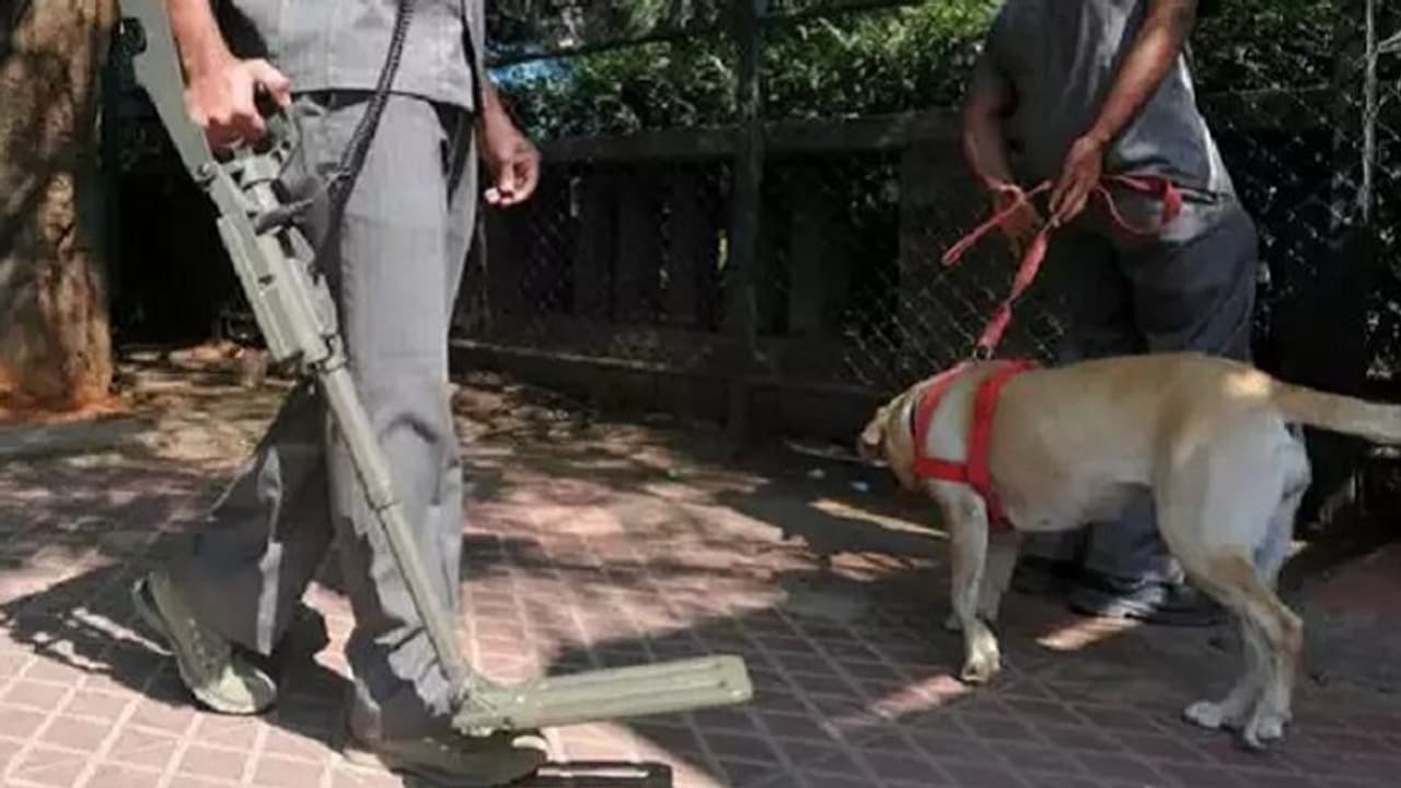 ಅನಾಥ ಸೂಟ್‌ಕೇಸ್‌ ತಂದ ಆತಂಕ..!