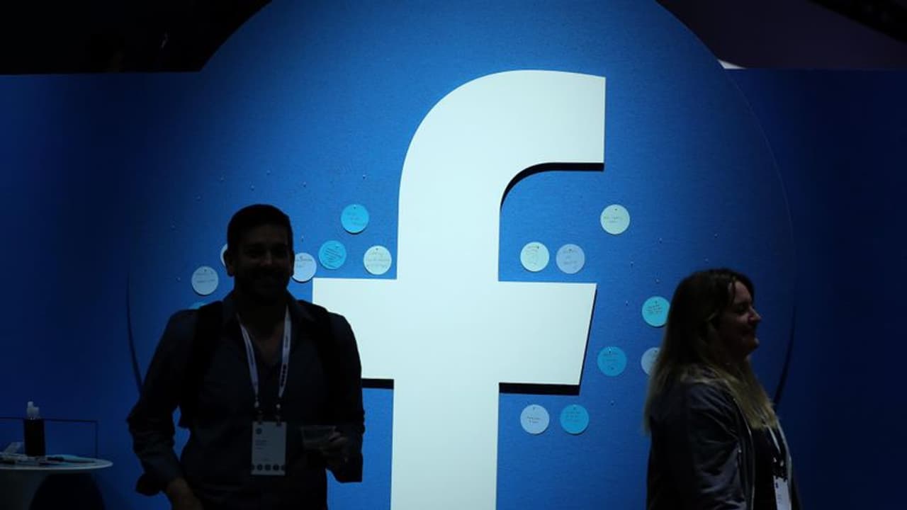 రాజకీయ ప్రకటనల పై ఫేస్బుక్ ఉద్యోగుల విమర్శలు... రాజకీయ ప్రకటనల పై ఫేస్బుక్ ఉద్యోగుల విమర్శలు...