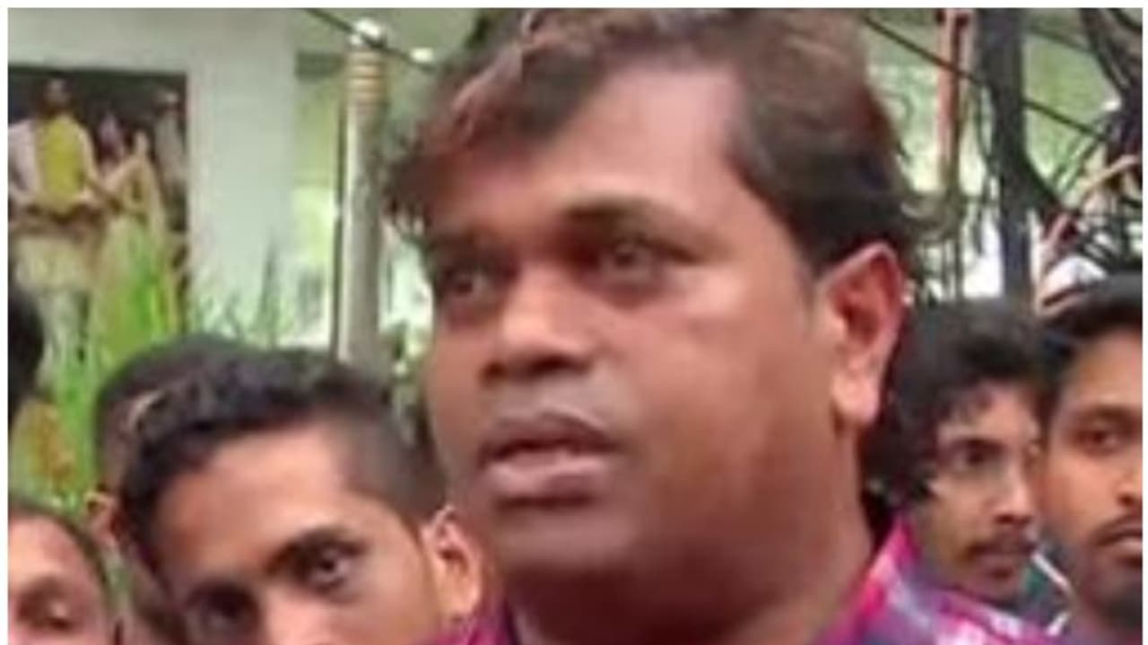 ഇനി എനിക്ക് മക്കള് വേണ്ട, അത്രയ്ക്കു വിഷമമുണ്ട്, ആ കുട്ടികൾക്കു നീതി ലഭിക്കണം; വികാരാധീനനായി സാജു നവോദയ ഇനി എനിക്ക് മക്കള് വേണ്ട, അത്രയ്ക്കു വിഷമമുണ്ട്, ആ കുട്ടികൾക്കു നീതി ലഭിക്കണം; വികാരാധീനനായി സാജു നവോദയ