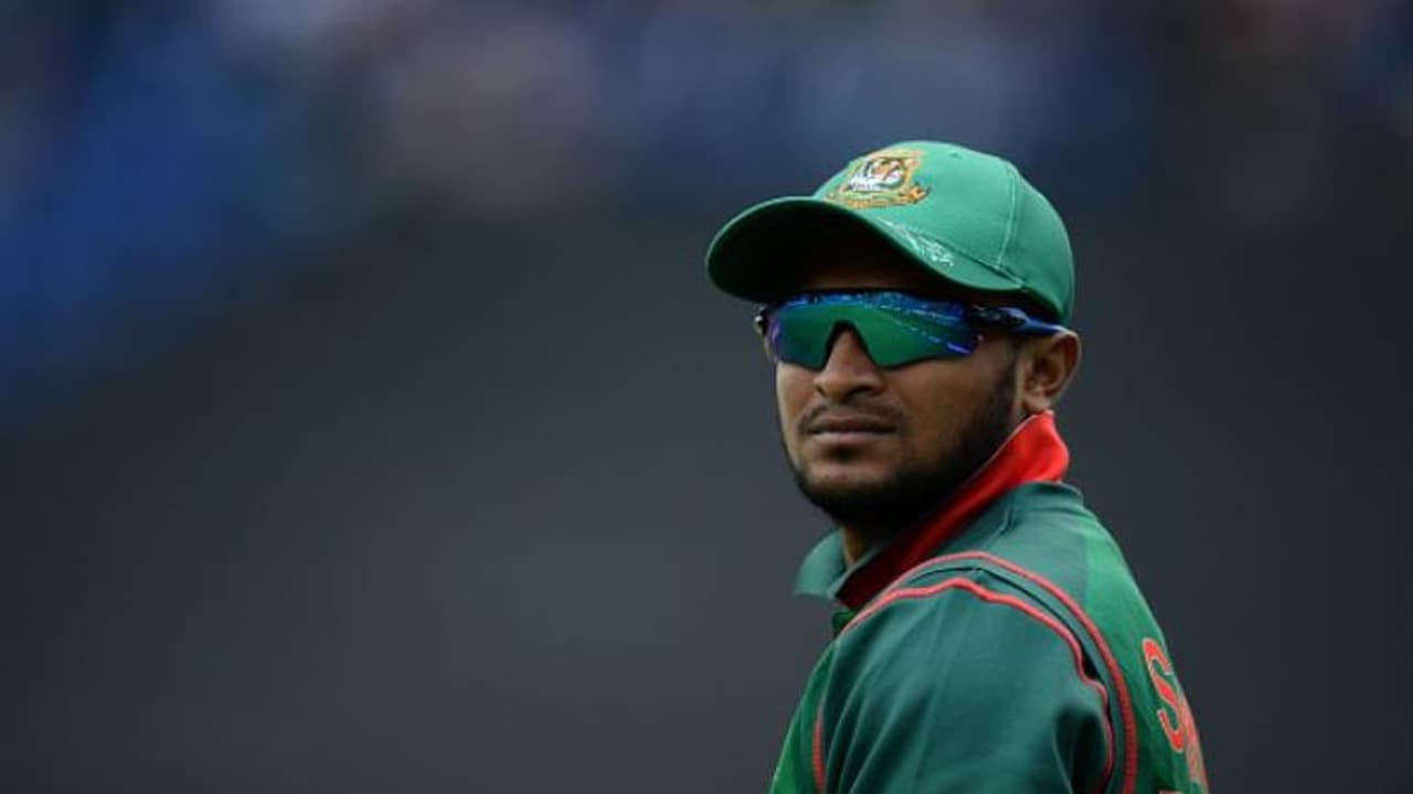 বিদেশে গিয়ে আইসোলেশনে শাকিব আল হাসান, সকলকে সুস্থ ও সচেতন থাকার পরামর্শ বিদেশে গিয়ে আইসোলেশনে শাকিব আল হাসান, সকলকে সুস্থ ও সচেতন থাকার পরামর্শ