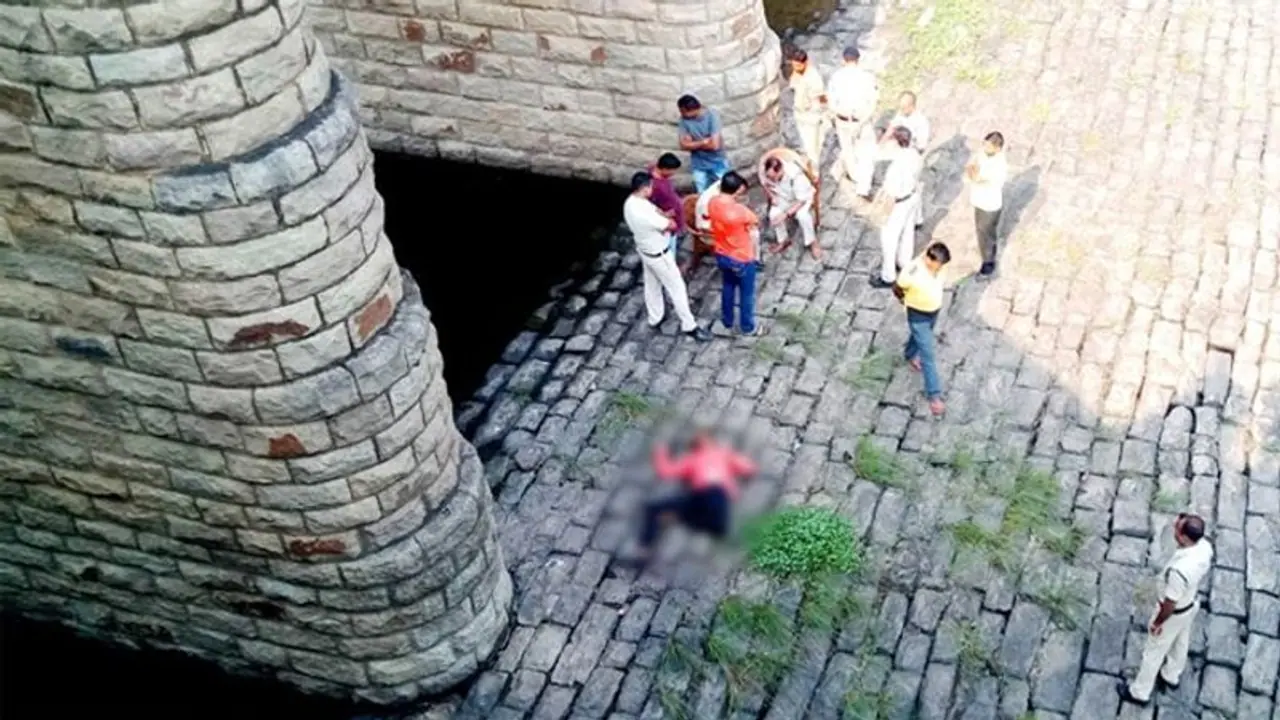 शादी के बाद खुद को फंसा महसूस करता था, भाई दूज के दिन लिया अंतिम फैसला शादी के बाद खुद को फंसा महसूस करता था, भाई दूज के दिन लिया अंतिम फैसला