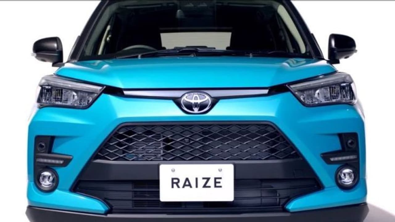 ಬ್ರೆಜಾ, ವೆನ್ಯೂಗೆ ಪೈಪೋಟಿ, ಬರುತ್ತಿದೆ ಟೊಯೊಟಾ ರೈಝ್ ಕಾರು! ಬ್ರೆಜಾ, ವೆನ್ಯೂಗೆ ಪೈಪೋಟಿ, ಬರುತ್ತಿದೆ ಟೊಯೊಟಾ ರೈಝ್ ಕಾರು!