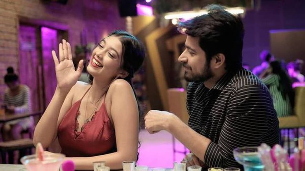 தனுசு ராசி நேயர்களே..." மீண்டும் இஸ்பேட் ராஜாவுக்கு குரல் கொடுத்த அனிருத்! தனுசு ராசி நேயர்களே..." மீண்டும் இஸ்பேட் ராஜாவுக்கு குரல் கொடுத்த அனிருத்!