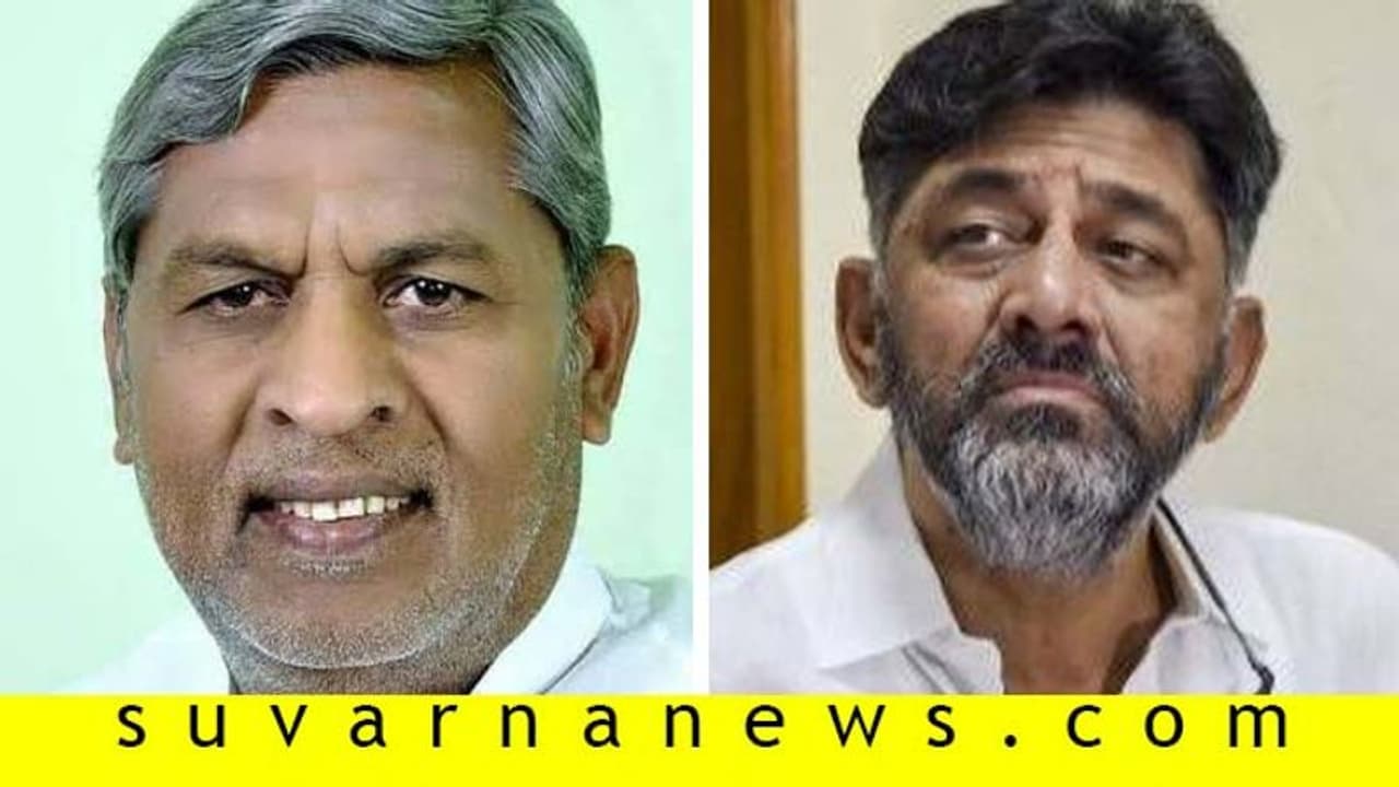 ಡಿಕೆಶಿ ಜೆಡಿಎಸ್ ಪಕ್ಷದ ಧ್ವಜ ಹಿಡಿದಿದ್ರಲ್ಲಿ ತಪ್ಪೇನಿದೆ ಎಂದ ಕಾಂಗ್ರೆಸ್ ಶಾಸಕ!