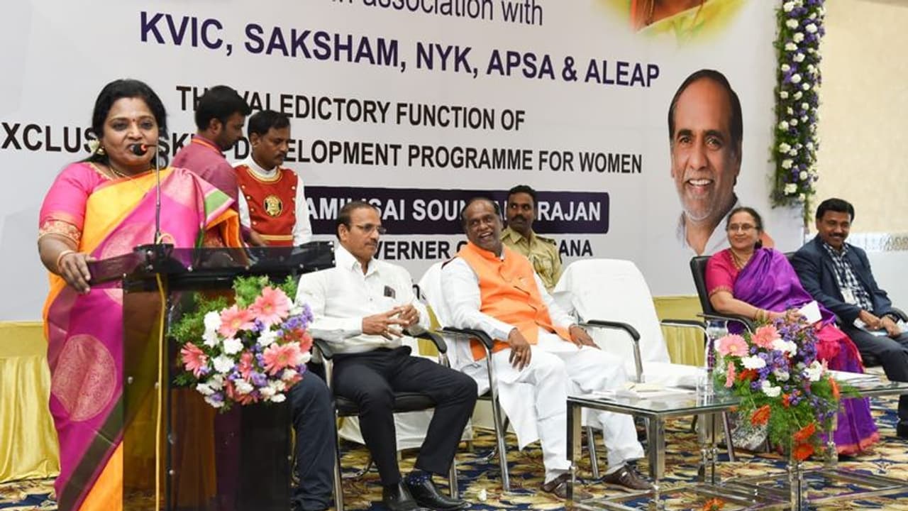 తెలంగాణ నాకు హోం స్టేట్ : గవర్నర్ తమిళసై సౌందరరాజన్