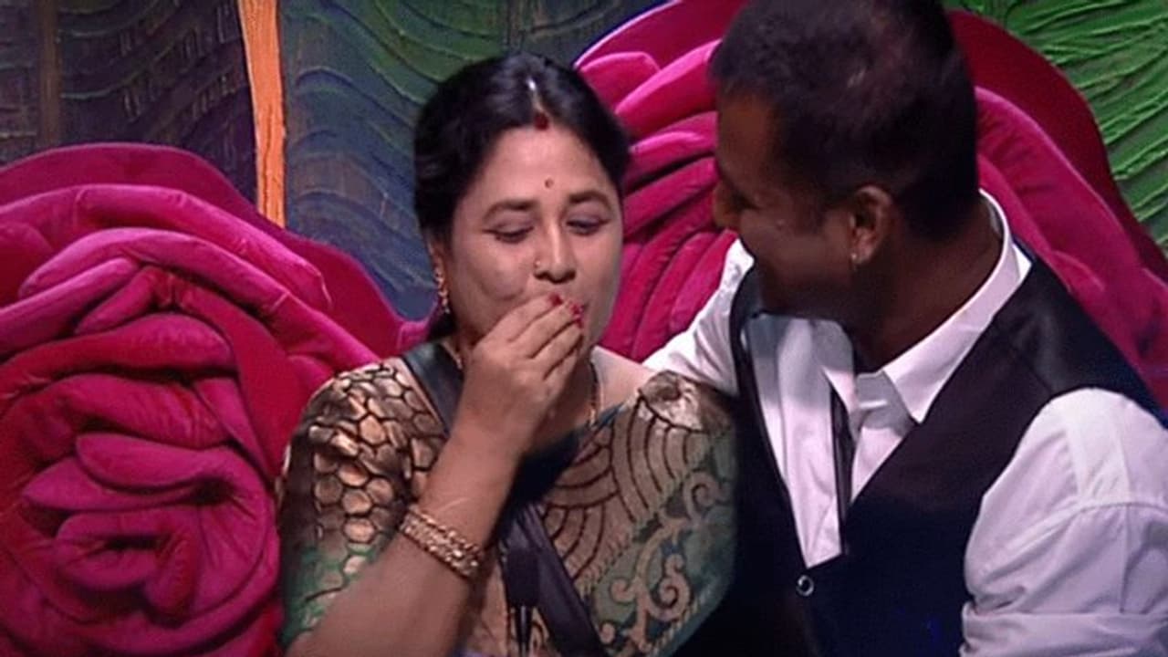 ఇక్కడి వరకు వచ్చాడంటే అదే కారణం.. రాహుల్ తల్లి ఎమోషనల్! ఇక్కడి వరకు వచ్చాడంటే అదే కారణం.. రాహుల్ తల్లి ఎమోషనల్!