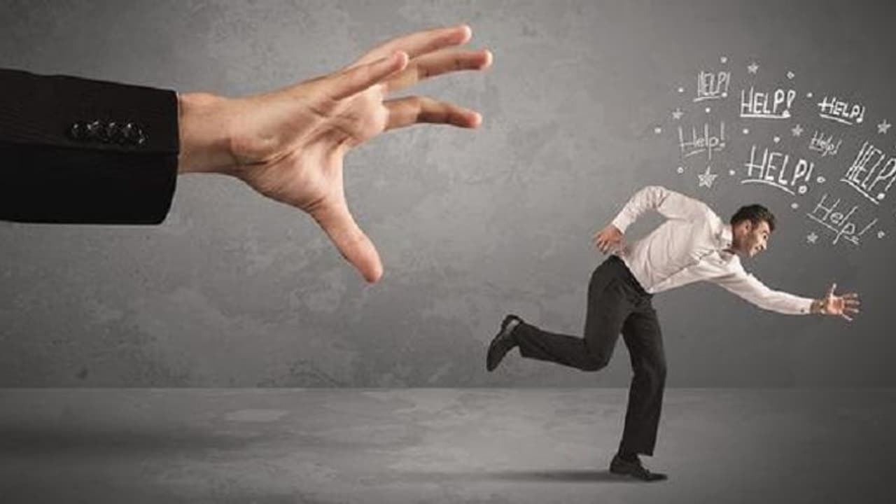 முன்னணி ஐ.டி.நிறுவனம் எடுத்த அதிரடி முடிவு ! 7000 பணியாளர்களை நீக்க திட்டம் !! முன்னணி ஐ.டி.நிறுவனம் எடுத்த அதிரடி முடிவு ! 7000 பணியாளர்களை நீக்க திட்டம் !!